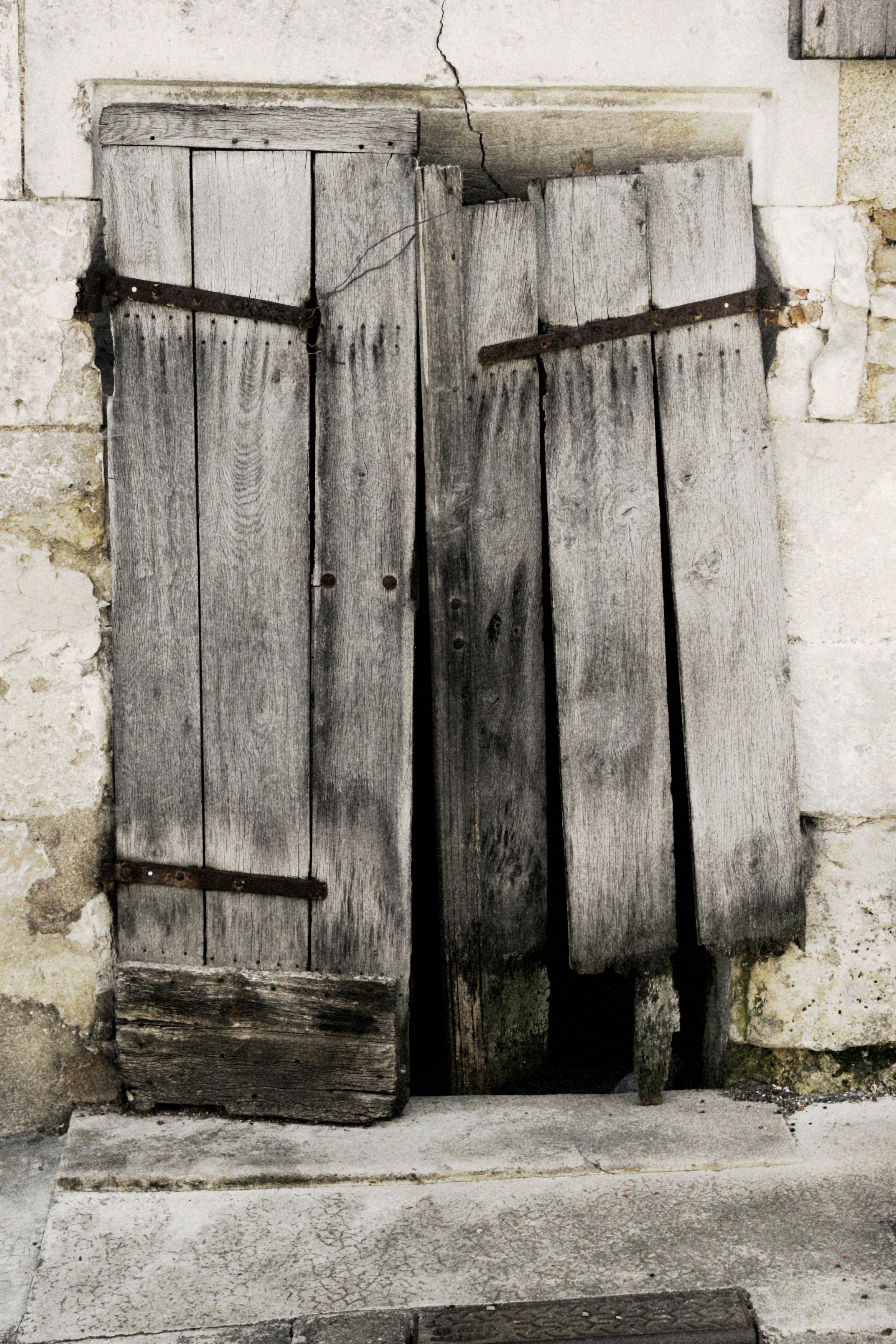 Bourgogne_Window_3.0.jpg